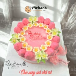 Bánh rau câu dâu tây hồng sinh nhật Biên Hòa