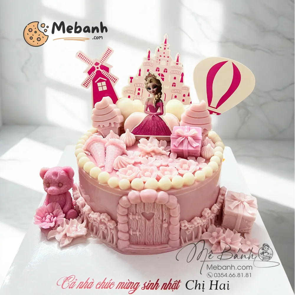 Bánh rau câu công chúa lâu đài sinh nhật bé gái