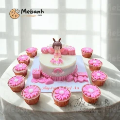 Bánh Rau Câu Thiên Thần Màu Hồng Mừng Thôi Nôi Bé Gái