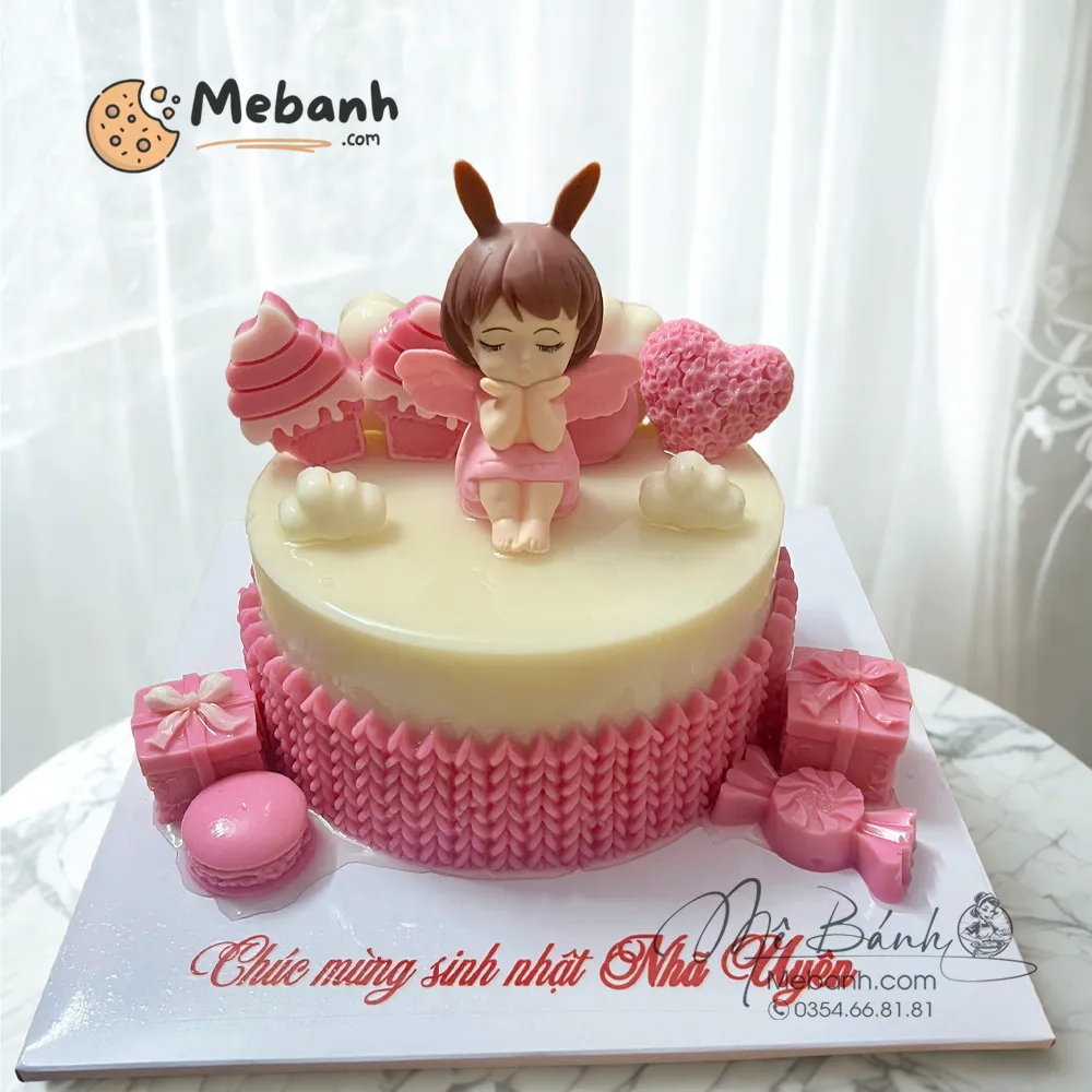 Bánh rau câu thiên thần mừng sinh nhật bé gái